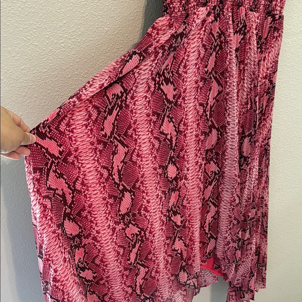 1. State Size Large Pink Snake Python Print Smock… - image 2